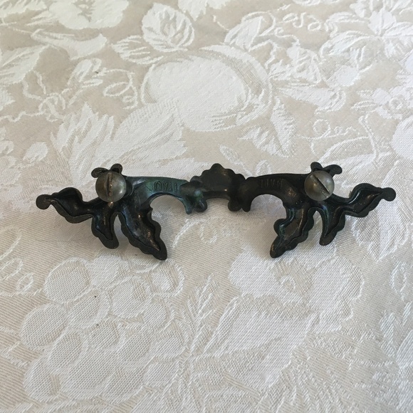 Vintage made in Italy drawer pull - Picture 2 of 5